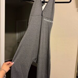 Pochee Bum Elegant Grey Halter Jumpsuit